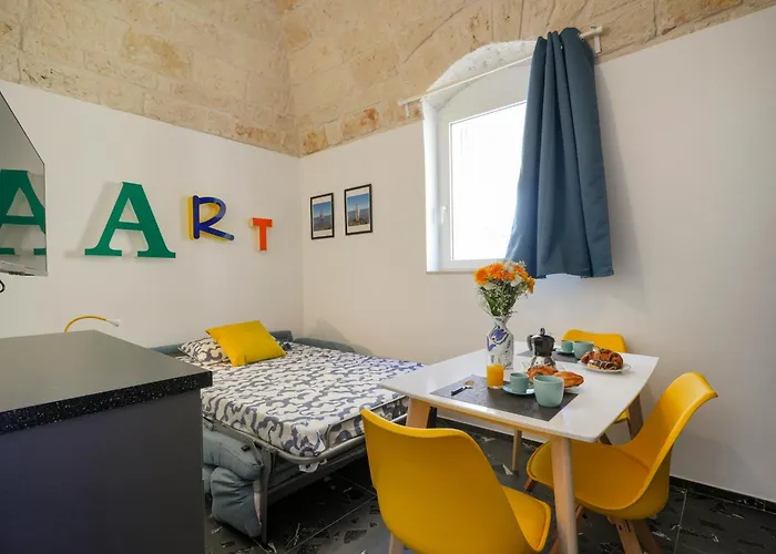 Апартаменты Guesthost - Stayart - Contemporary For Travellers *